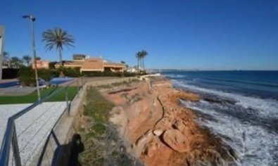 Reventa - Villa -
Orihuela Costa - Cabo Roig