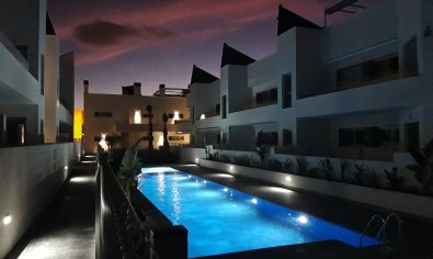 Bestaande bouw - Herenhuis -
Torrevieja - El Acequión - Los Náufragos