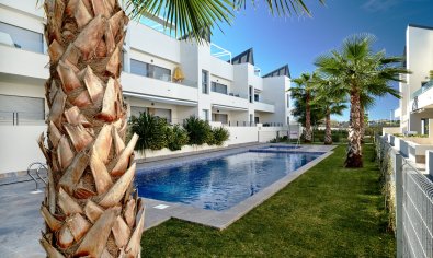 Bestaande bouw - Herenhuis -
Torrevieja - El Acequión - Los Náufragos