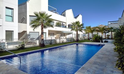 Bestaande bouw - Herenhuis -
Torrevieja - El Acequión - Los Náufragos