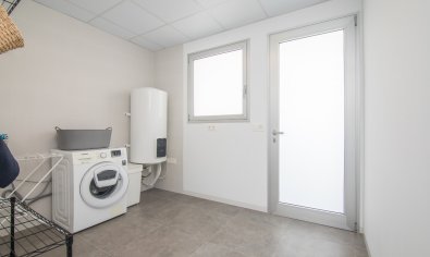 Bestaande bouw - Villa -
Elche - Valverde