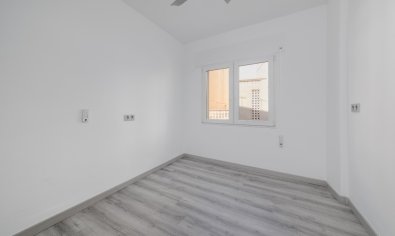 Bestaande bouw - Appartement -
Torrevieja - Center