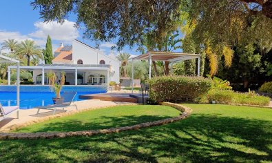 Bestaande bouw - Villa -
Elche