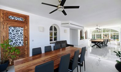 Bestaande bouw - Villa -
Elche