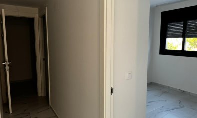 Bestaande bouw - Appartement -
Orihuela Costa - La Zenia