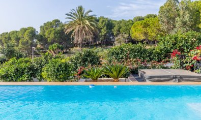 Reventa - Villa -
Moraira - El Portet