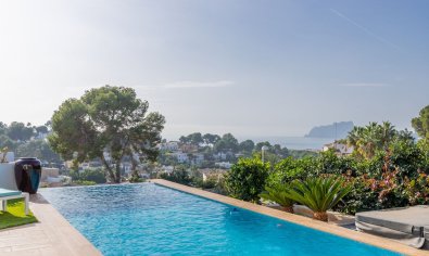 Reventa - Villa -
Moraira - El Portet