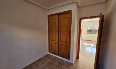 Reventa - Villa -
Algorfa - Montemar