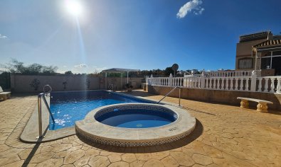 Reventa - Villa -
Algorfa - Montemar