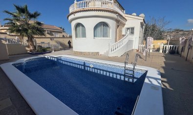 Resale - Villa -
Ciudad Quesada