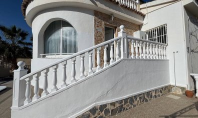 Resale - Villa -
Ciudad Quesada