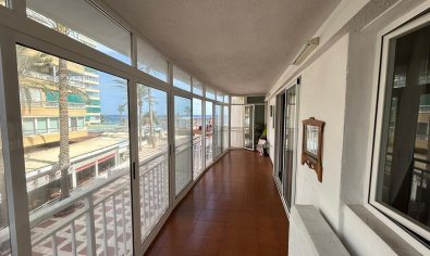 Bestaande bouw - Appartement -
Benidorm - Levante