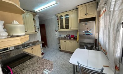 Bestaande bouw - Appartement -
Benidorm - Levante